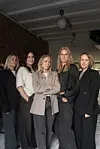 Fv: Katrine Kvalsund (Head of PR & Partner), Kristina A. Nordbæk (Senior Communication Adviser & Partner), Camilla Grønhaug (Senior Growth Marketing Manager), Ida Jordet Lamond (CEO & Partner), Randi Helene Svendsen (Creative Director & Partner)